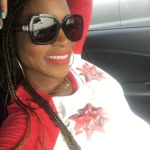 Meet your Posher, Calandra